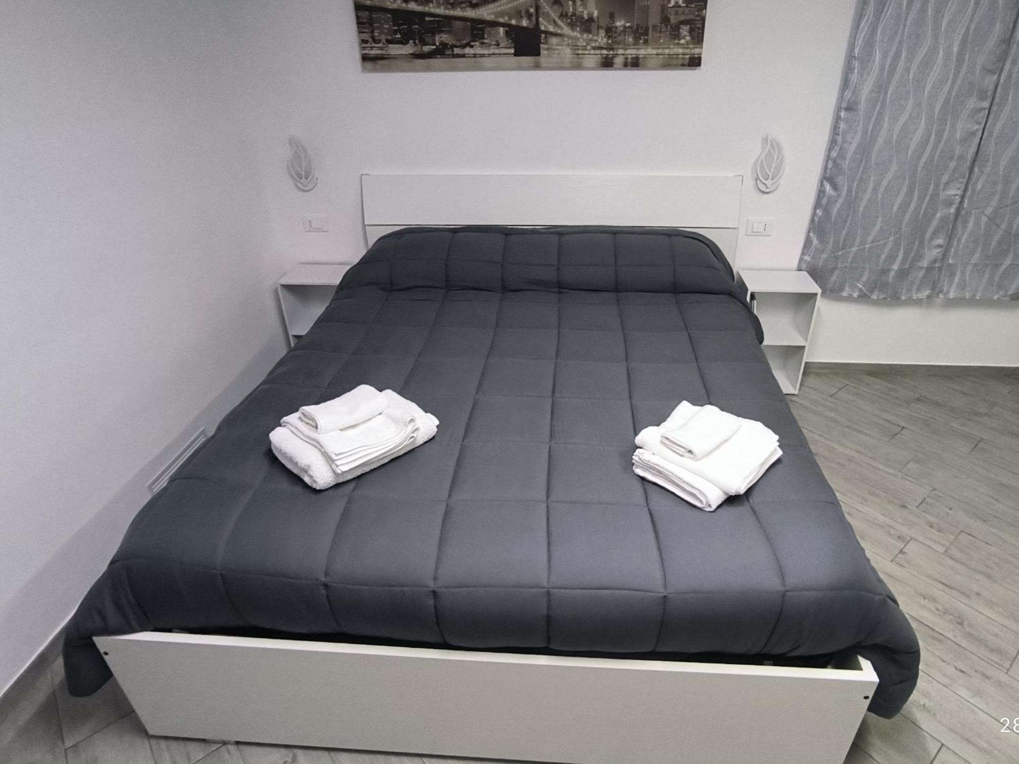 B&B Vicolo50 サレルノ エクステリア 写真